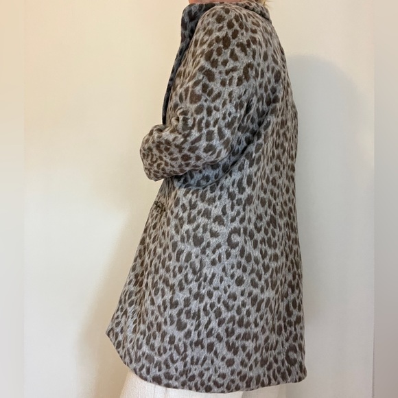 Old Navy Leopard Coat - Picture 2 of 5